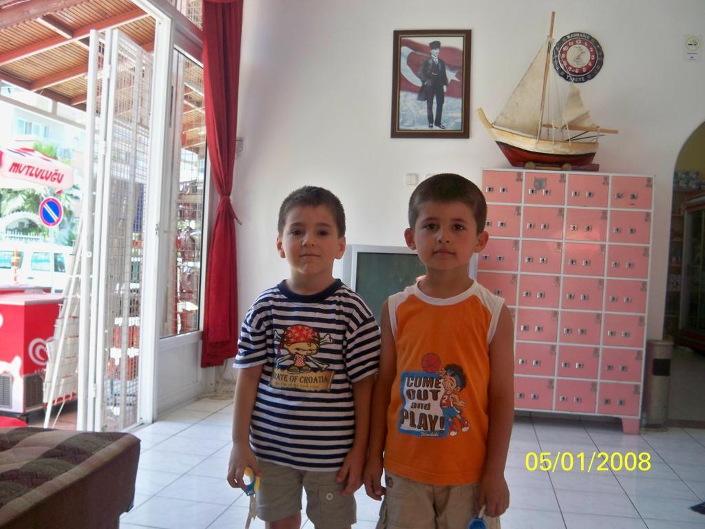 Family Apart Marmaris Eksteriør bilde